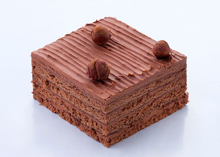 榛爱|黑巧克力榛子蛋糕